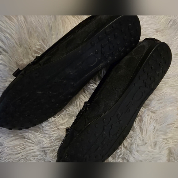 Coach Black Signature Loafers (9.5) - Picture 4 of 7